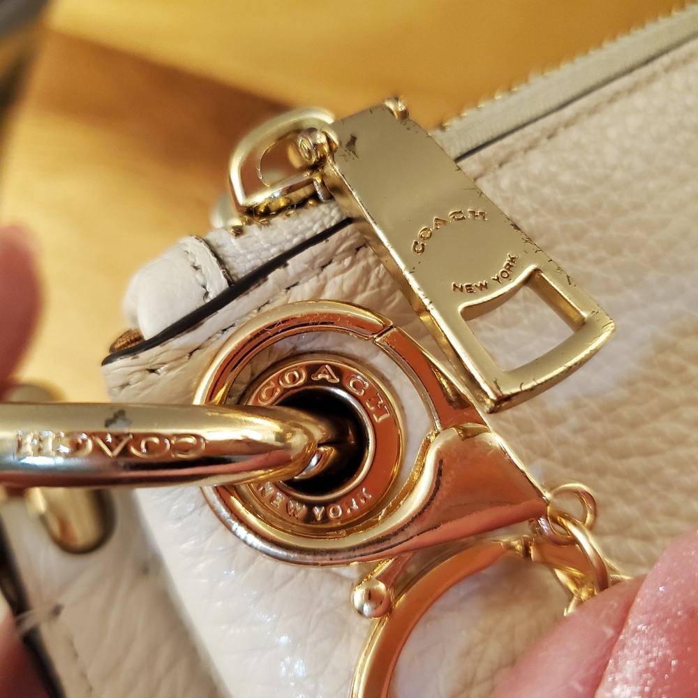 COACH MIA LEATHER CROSSBODY BAG IN GREAT GENTLY USED CONDITION! - Picture 10 of 12